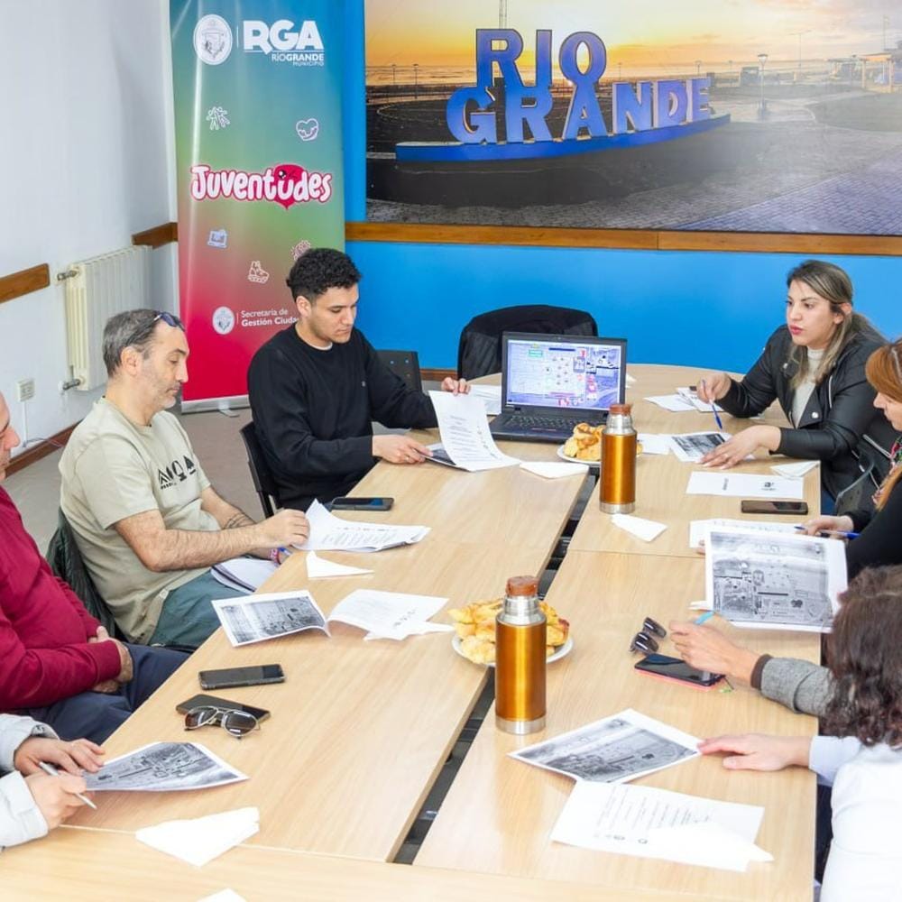 Río Grande afina detalles para la Serenata Estudiantil 2025