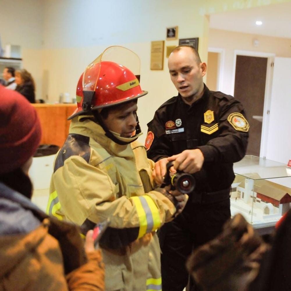 NUEVA EDICIÓN DE LA EXPO ‘CONOCIENDO TU POLICÍA’ EN TIERRA DEL FUEGO