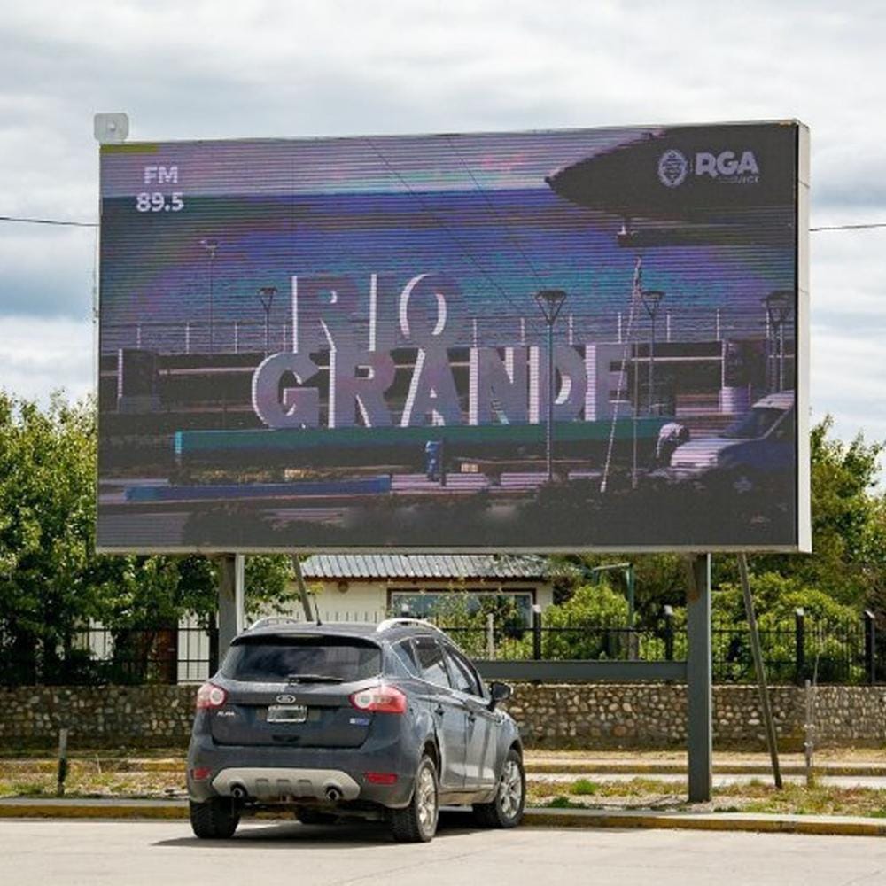 RECITALES EN VIVO EN EL PARQUE DE LOS 100 AÑOS