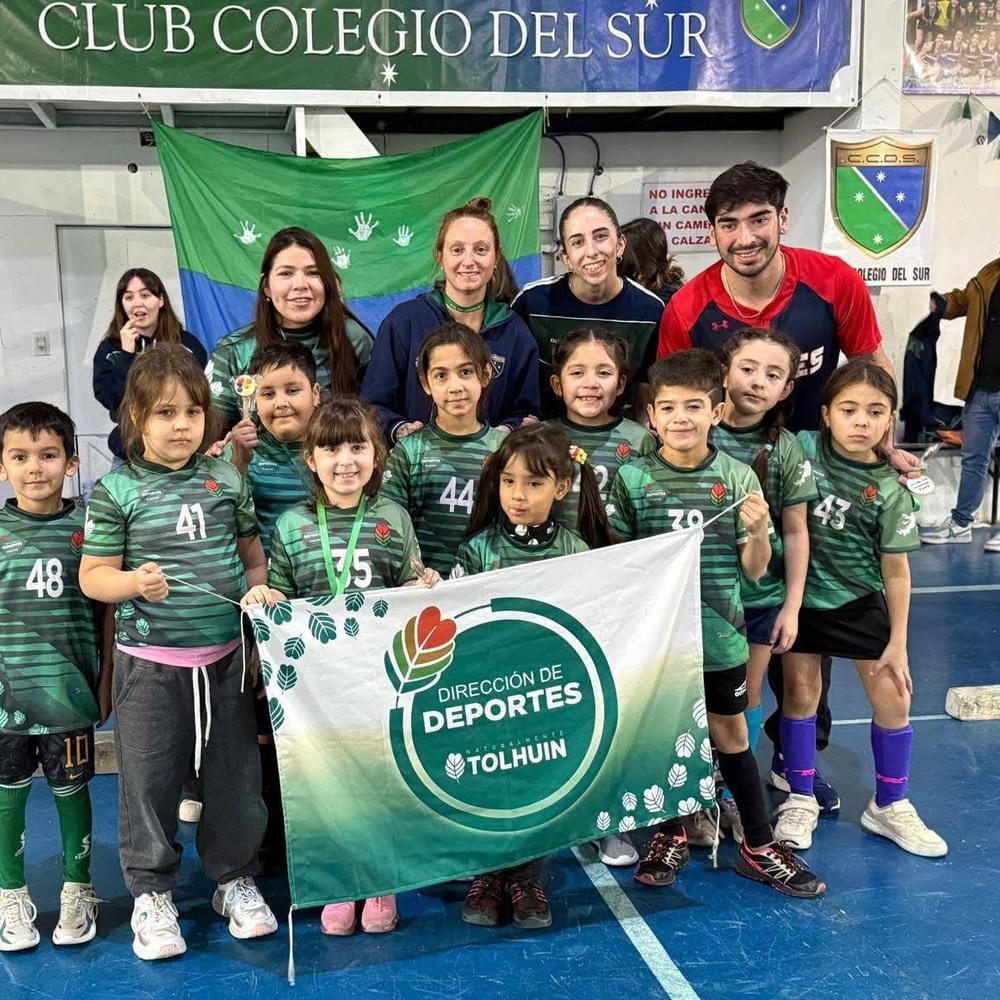 ENCUENTRO DE HOCKEY INFANTIL EN USHUAIA