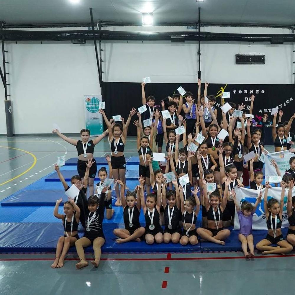 Tolhuin acoge el 1º Torneo de Gimnasia Artística y motiva a jóvenes atletas