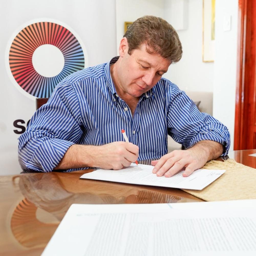 Melella y Tierra del Fuego Energía reactivan inversión en planta de urea