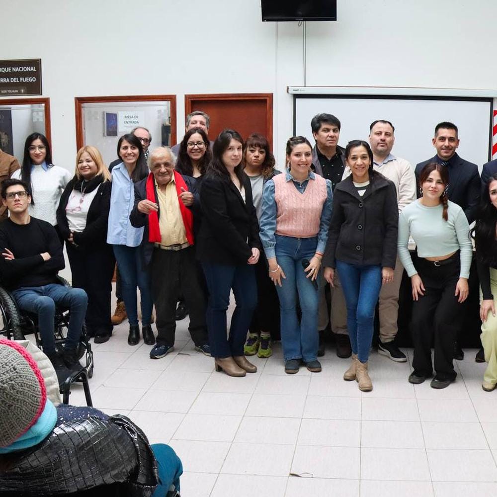 Tolhuin impulsa taller de comunicación judicial para periodistas
