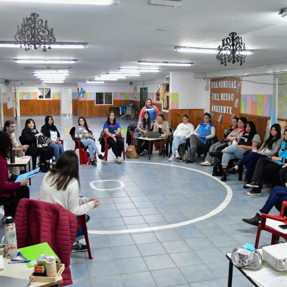 Transformación Educativa en Tierra del Fuego: Comienzan los Diálogos Institucionales