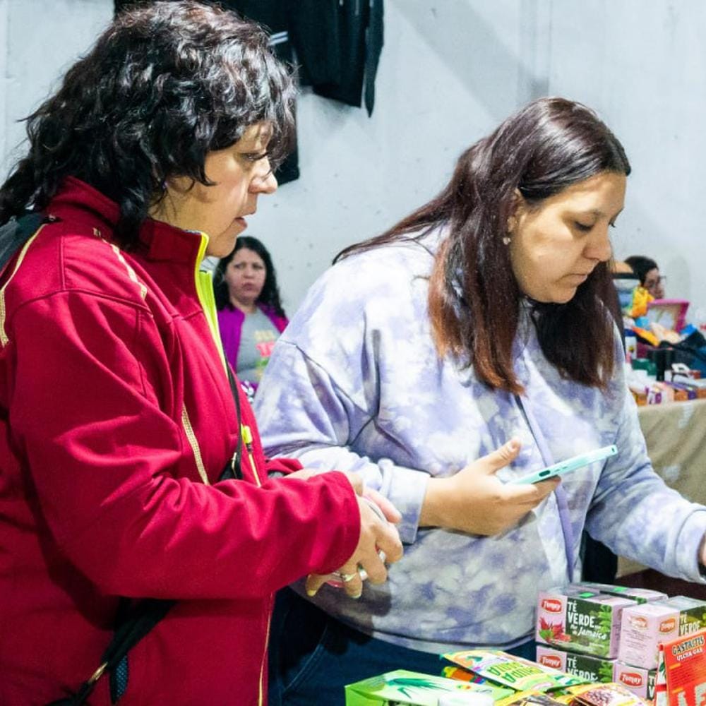 Feria "Feriantes del Fin del Mundo" en Río Grande