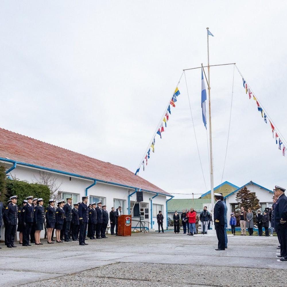 EL MUNICIPIO ACOMPAÑÓ EL ACTO POR EL 215º ANIVERSARIO DE LA PREFECTURA NAVAL ARGENTINA