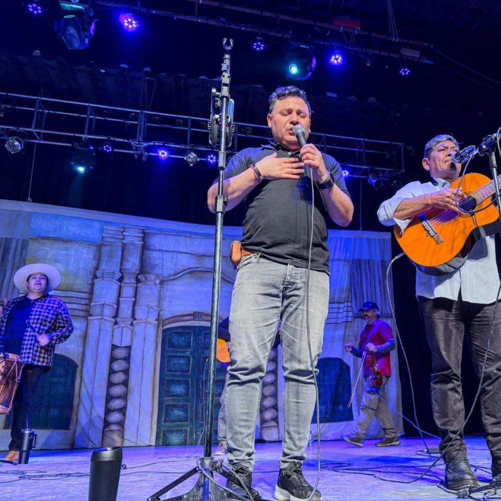 Celebración patria en Ushuaia: música, danza y seguridad climática