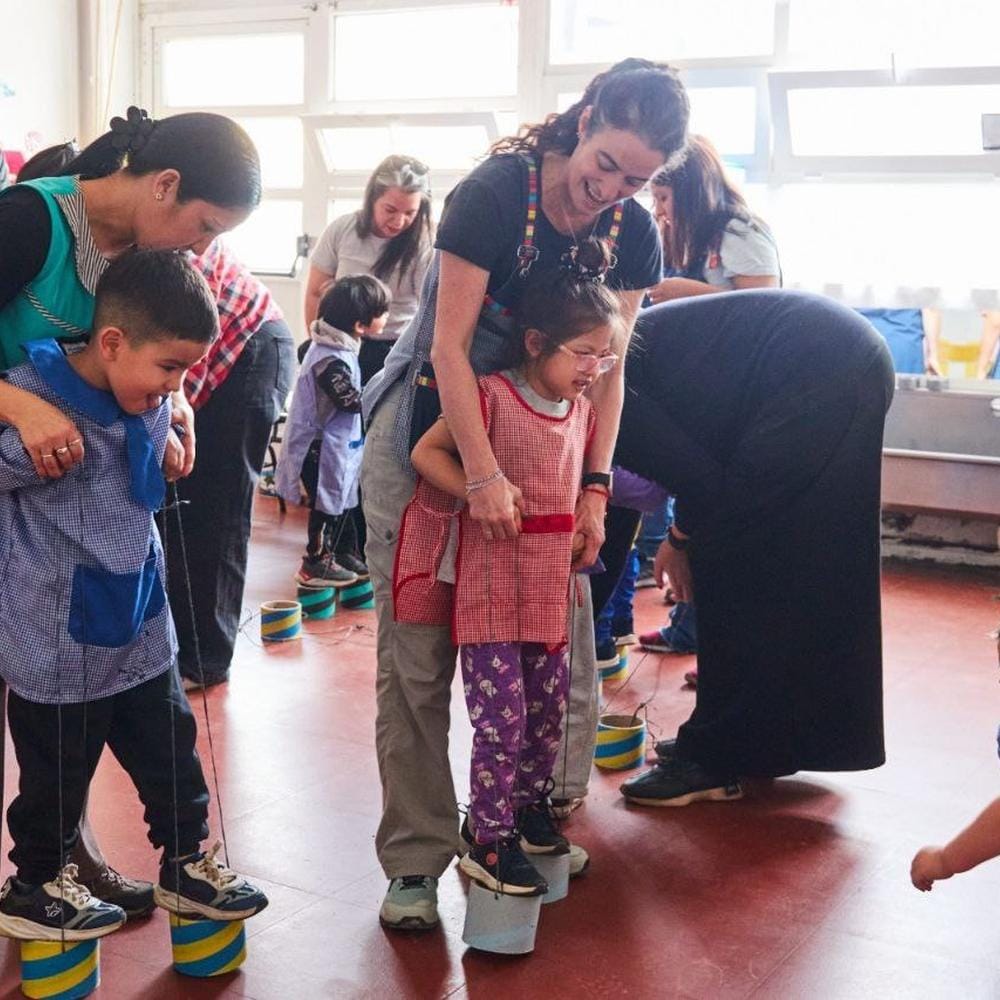 Juegos del Ayer: Patrimonio y Diversión para los Chicos de Ushuaia