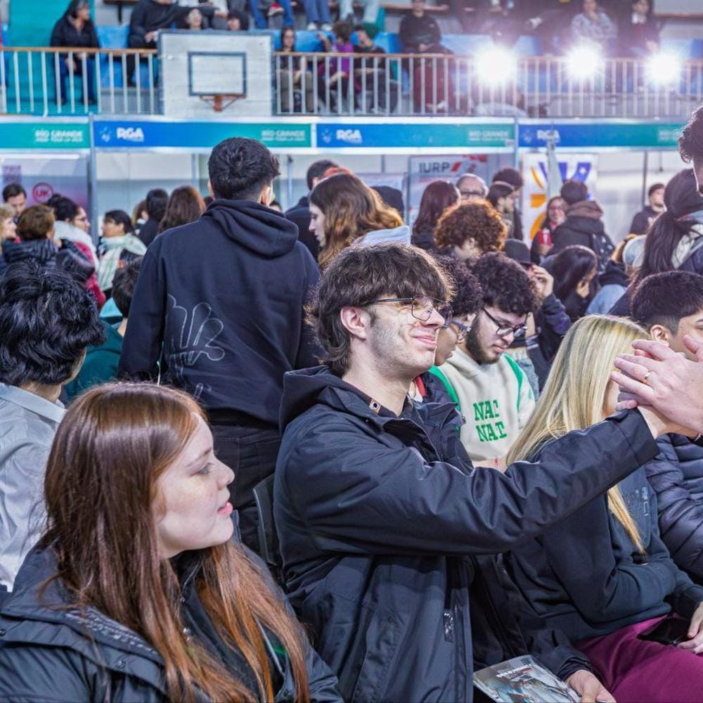 Río Grande impulsa el futuro juvenil con Expo Académica