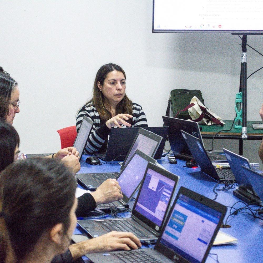 Impulso Digital: Capacitación para empleados municipales