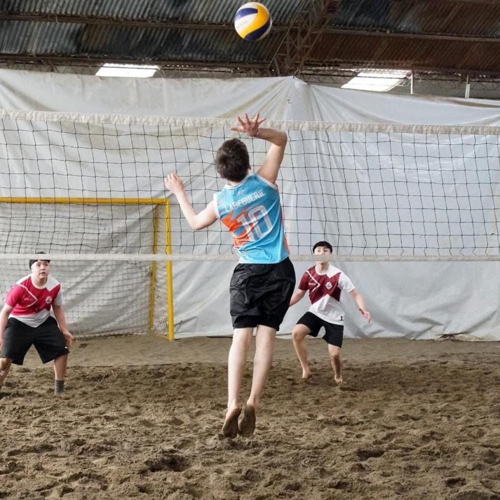 Fuerte jornada en Río Grande define el provincial de Beach Vóley
