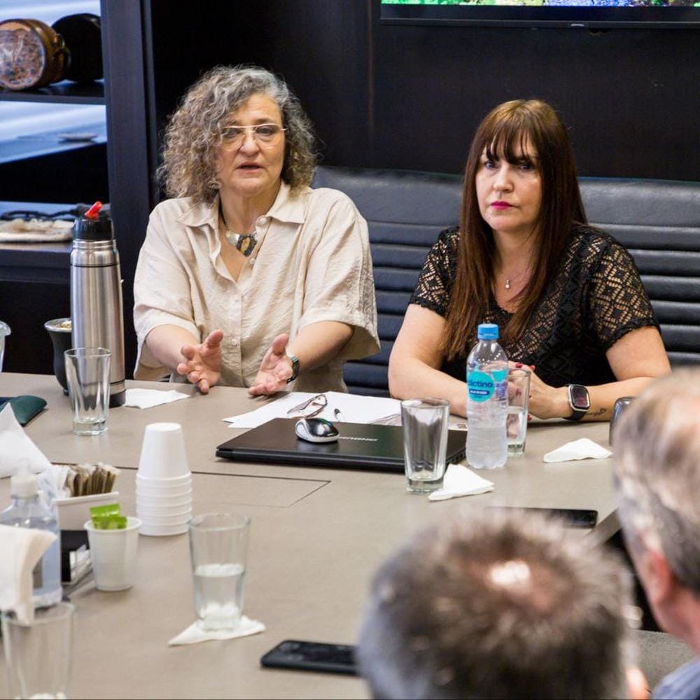 Respaldo oficial a la industria textil fueguina ante crisis