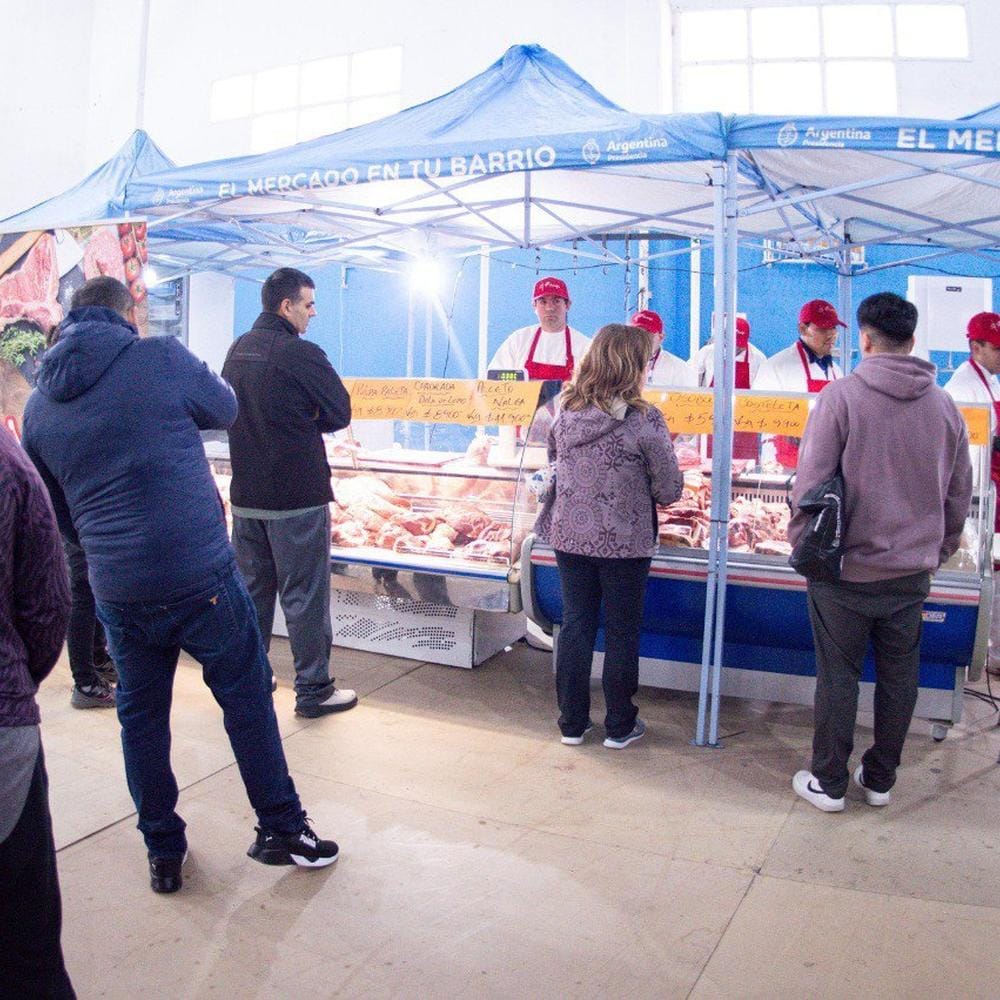 Precios bajos en “El Mercado en tu Barrio” Río Grande