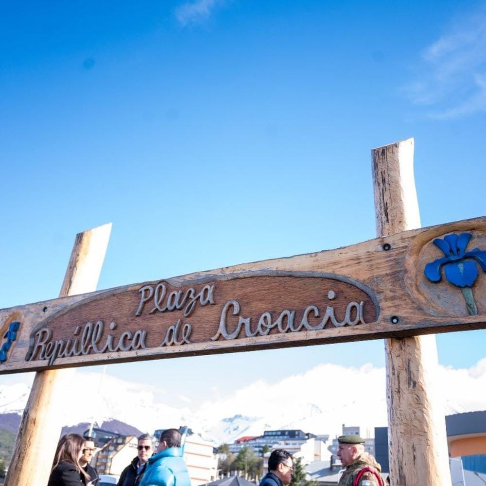 Ushuaia celebra el Día de la Independencia de Croacia