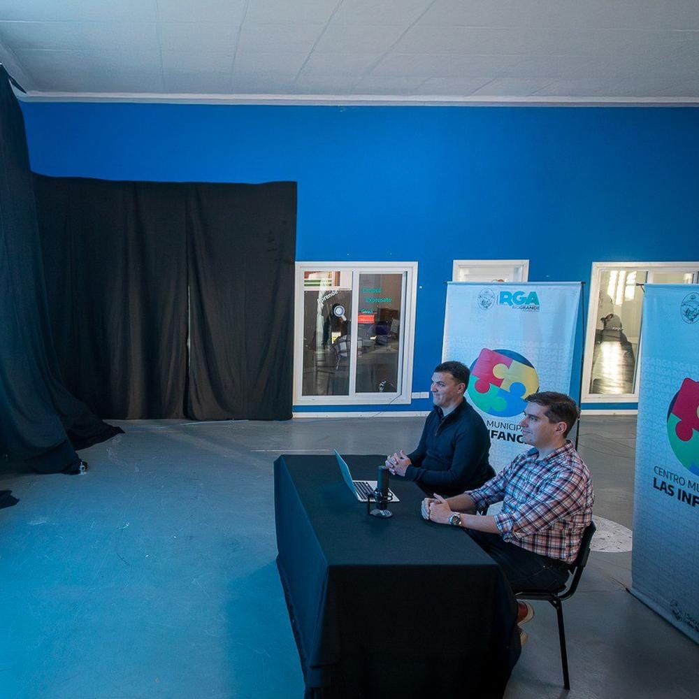 Río Grande certifica a más de 600 en formación sobre neurodesarrollo