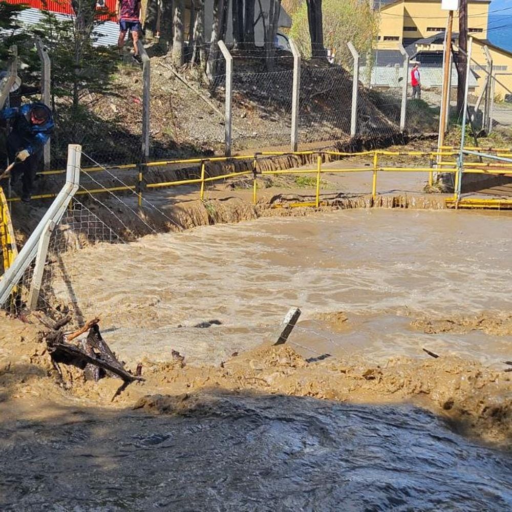 Ushuaia en alerta por intensas lluvias y desbordes