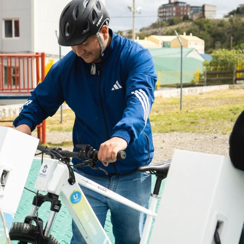 Ushuaia suma nueva estación de BiciUshuaia