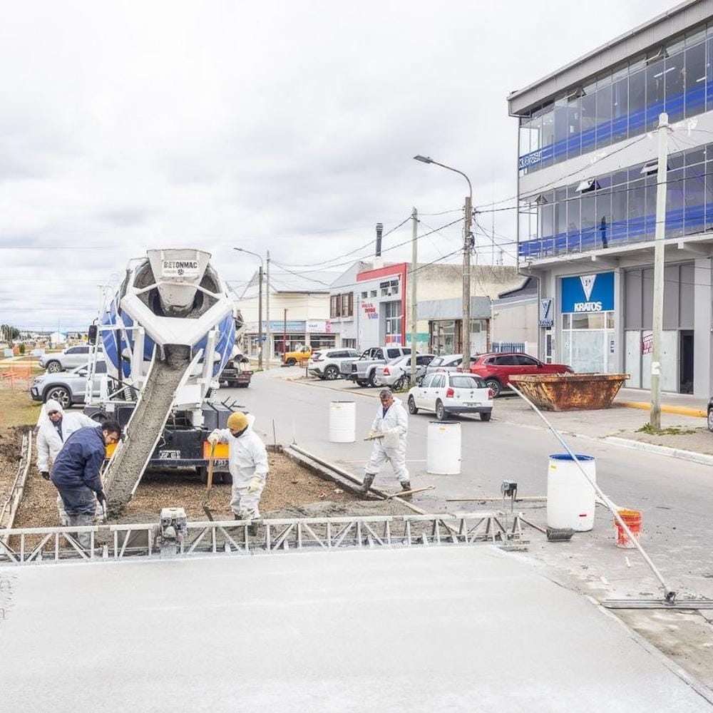Mejoran Estacionamiento en Av. Belgrano y Colón
