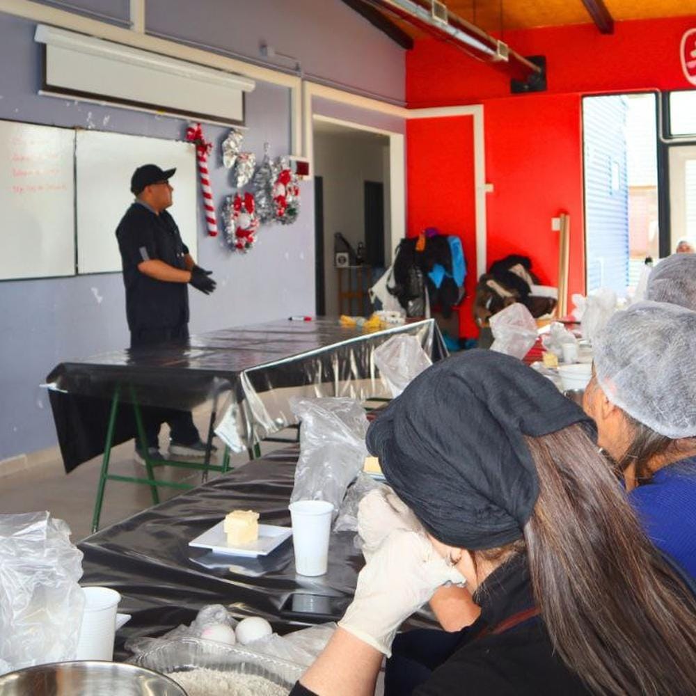 Ushuaia impulsa la solidaridad con jornada “Pan Dulce Solidario”