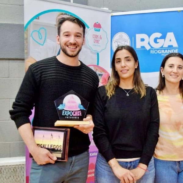 EMPRENDEDORES RÍOGRANDENSES BRILLAN EN LA EXPO CAKE DE RÍO GALLEGOS