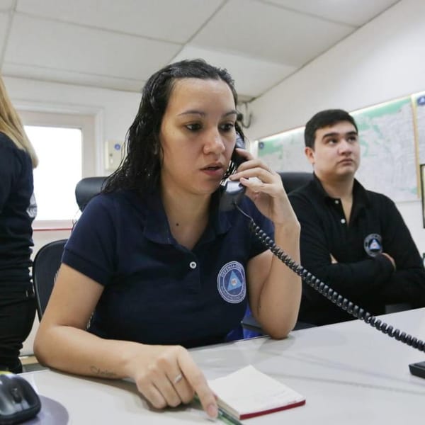 VUOTO LIDERA EL COMITÉ DE EMERGENCIA EN USHUAIA TRAS EL SISMO EN EL PASAJE DE DRAKE