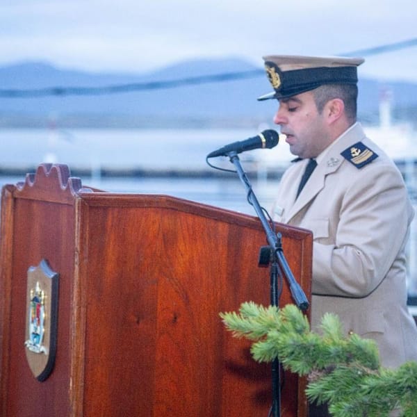 CONMEMORACIÓN DEL BAUTISMO DE FUEGO DE LA PREFECTURA NAVAL ARGENTINA EN USHUAIA