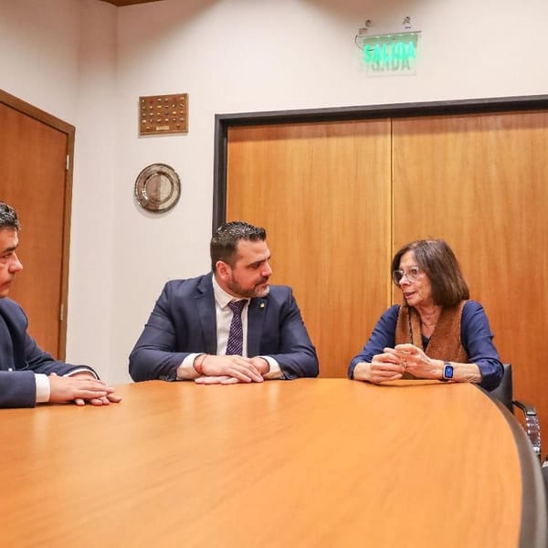 CONVENIO ENTRE MUNICIPALIDAD Y TRIBUNAL DE JUSTICIA EN USHUAIA