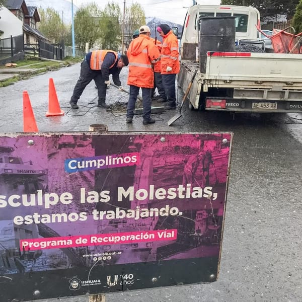 BACHEO Y MEJORAS EN BARRIO ANDINO DE USHUAIA