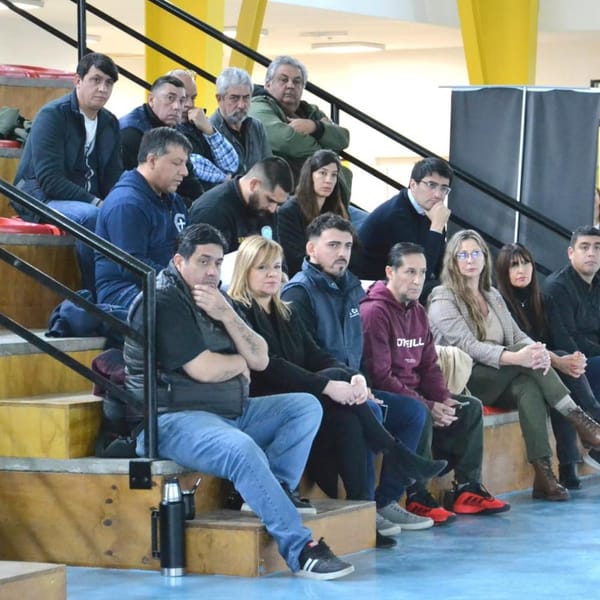 GOBIERNO APOYA A SINDICATOS EN DEFENSA DE INDUSTRIA FUEGUINA