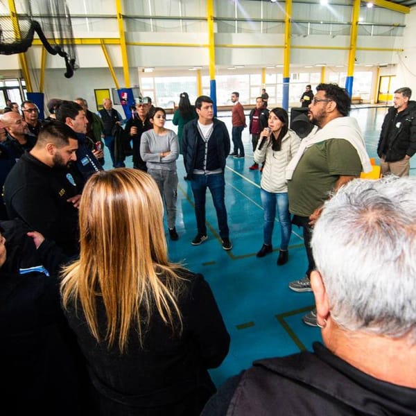ENCUENTRO MULTISECTORIAL EN TOLHUIN: DEFENSA DEL EMPLEO