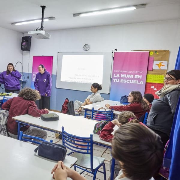 TALLER DE VÍNCULOS SANOS EN EL COLEGIO JULIO VERNE
