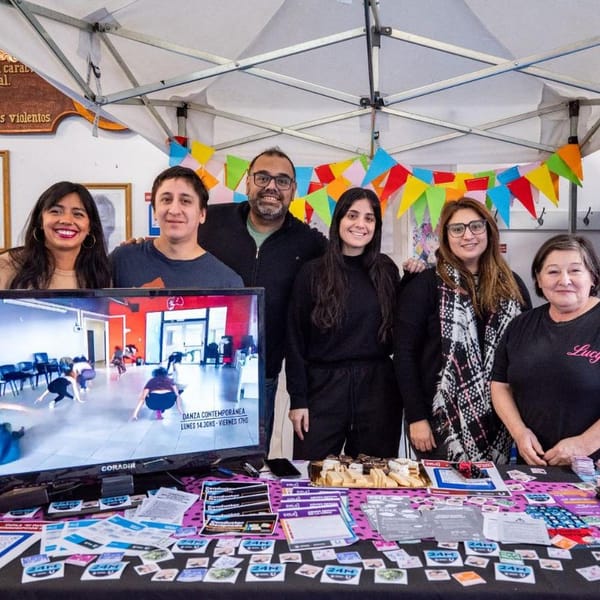 JÓVENES DE USHUAIA RECIBEN APOYO EDUCATIVO MUNICIPAL