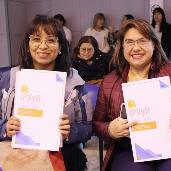 ENTREGA DE TERRENOS A PERSONAL DE SALUD Y EDUCACIÓN