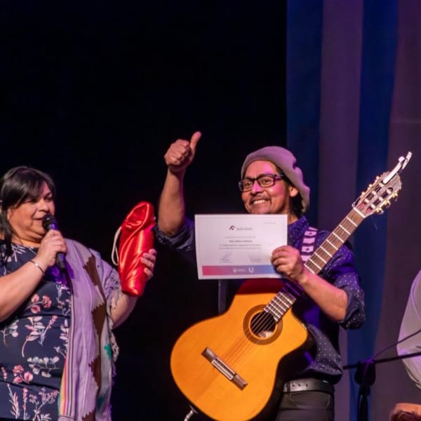 CELEBRACIÓN PATRIÓTICA EN USHUAIA CON MÚSICA Y DANZA