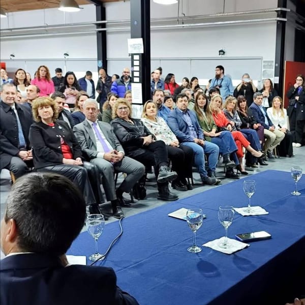 ASUNCIÓN DE AUTORIDADES EN LA UNTDF: UN HITO EDUCATIVO
