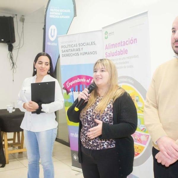 CURSO DE MANIPULACIÓN DE ALIMENTOS EN USHUAIA: ÉXITO TOTAL
