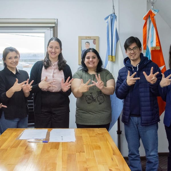 Río Grande impulsa inclusión con enseñanza de LSA