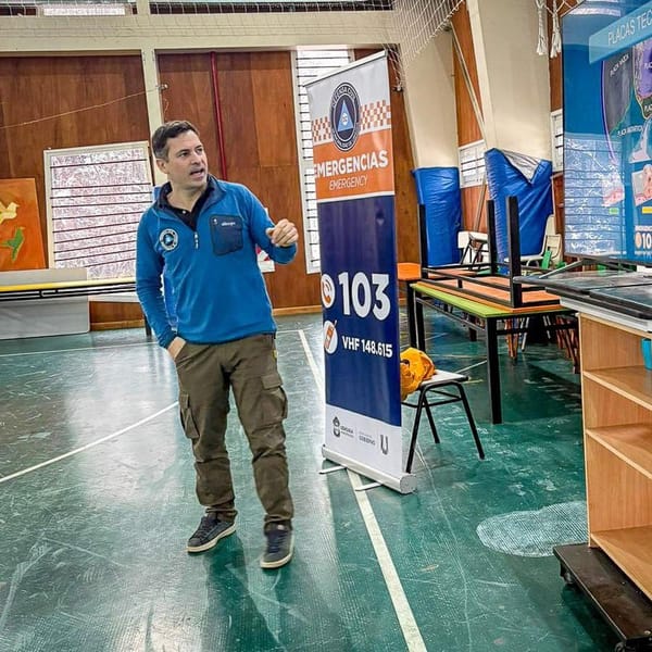 Defensa Civil en Ushuaia: capacitación en prevención sísmica