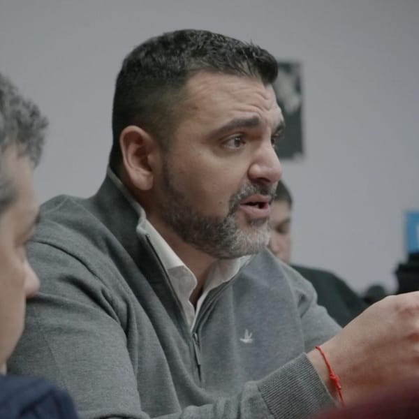 Vuoto anuncia mejoras salariales y regularización en Ushuaia
