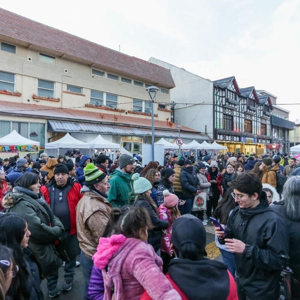Ushuaia celebró la 2° jornada de la Noche Más Larga 2025