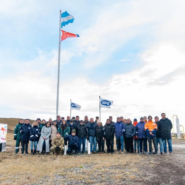 Conmemoración del Día del Petróleo y Gas Fueguino