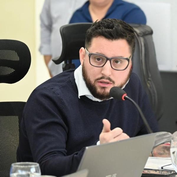Transporte Seguro en Río Grande: Regulación y Seguridad