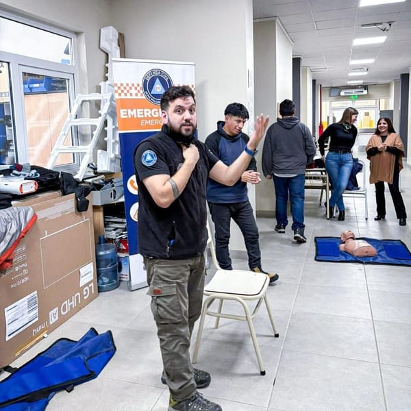 Ushuaia refuerza la seguridad con capacitación en RCP y sismos