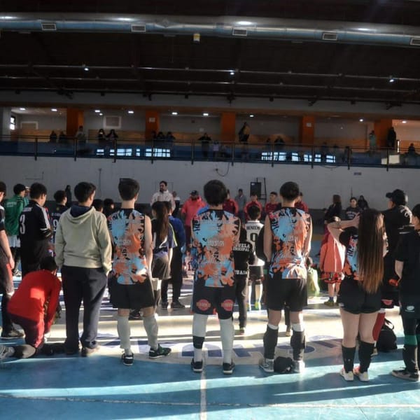 Gran participación en clínica de arqueros en Ushuaia