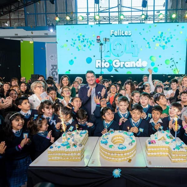 Río Grande celebra 104 años de historia y soberanía