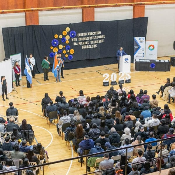 Certificados a más de 300 egresados del Centro de Formación Laboral Río Grande
