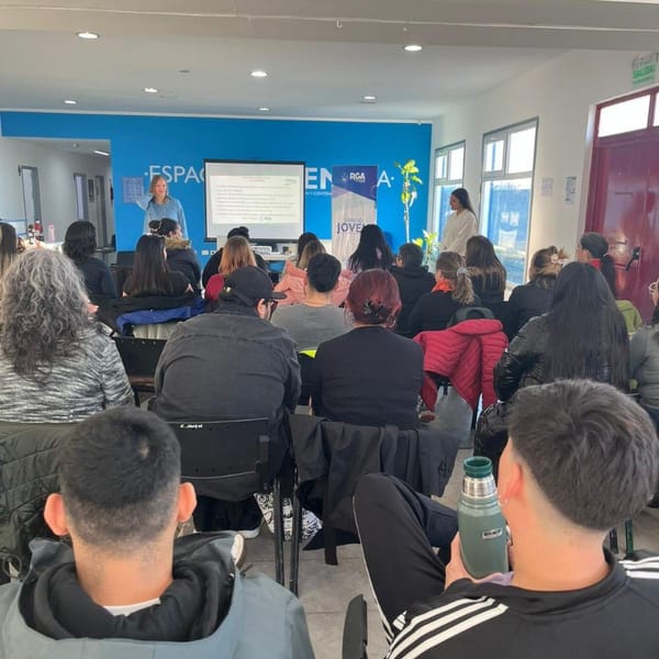 Capacitan en salud mental para fortalecer equipos municipales