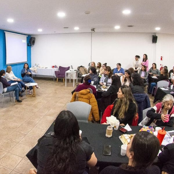 Emprendedoras de Río Grande impulsan economía local