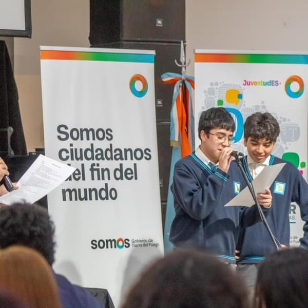 Juventudes fueguinas potencian su oratoria en Río Grande y Ushuaia