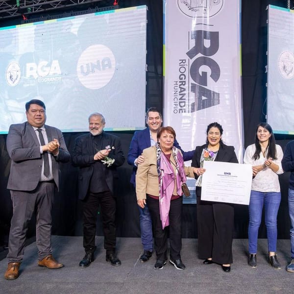Río Grande celebra sus primeros egresados de la UNA